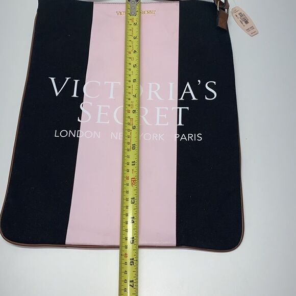 🔥VICTORIA SECRET LONDON NEW YORK PARIS BAG NEW - Picture 2 of 7